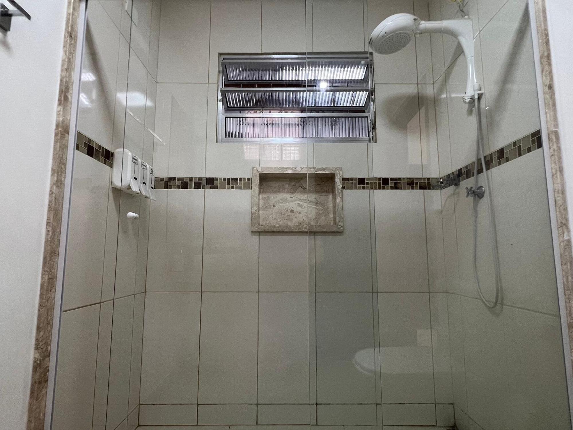 Casa Agradavel Com Piscina, A Poucos Passos Da Praia Peruibe Exterior photo